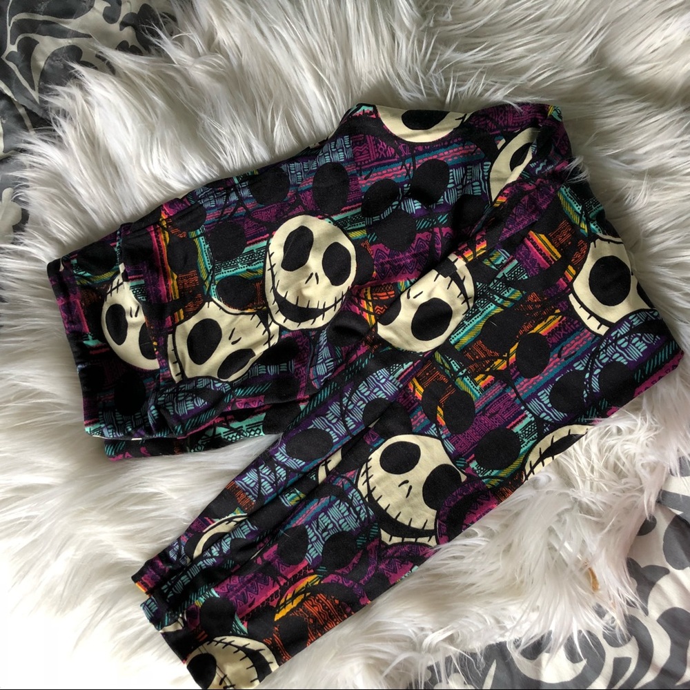 EUC HTF LulaRoe nightmare before Christmas OS